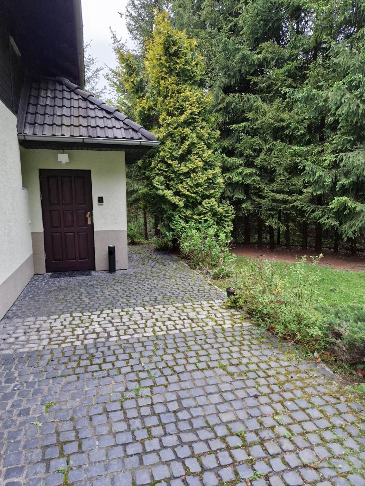 Villa Falsztyn Holiday Home Esterno foto