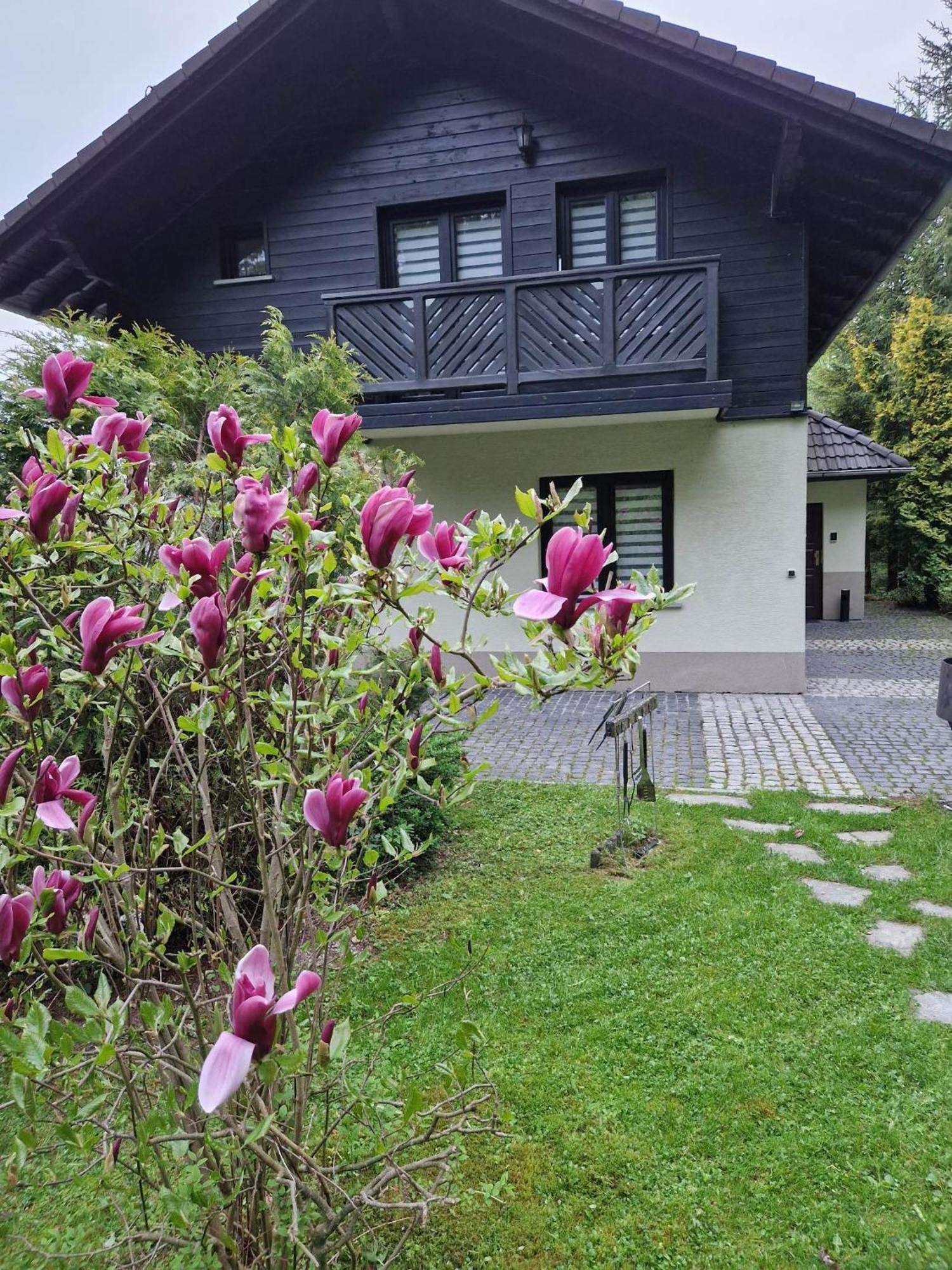 Villa Falsztyn Holiday Home Esterno foto