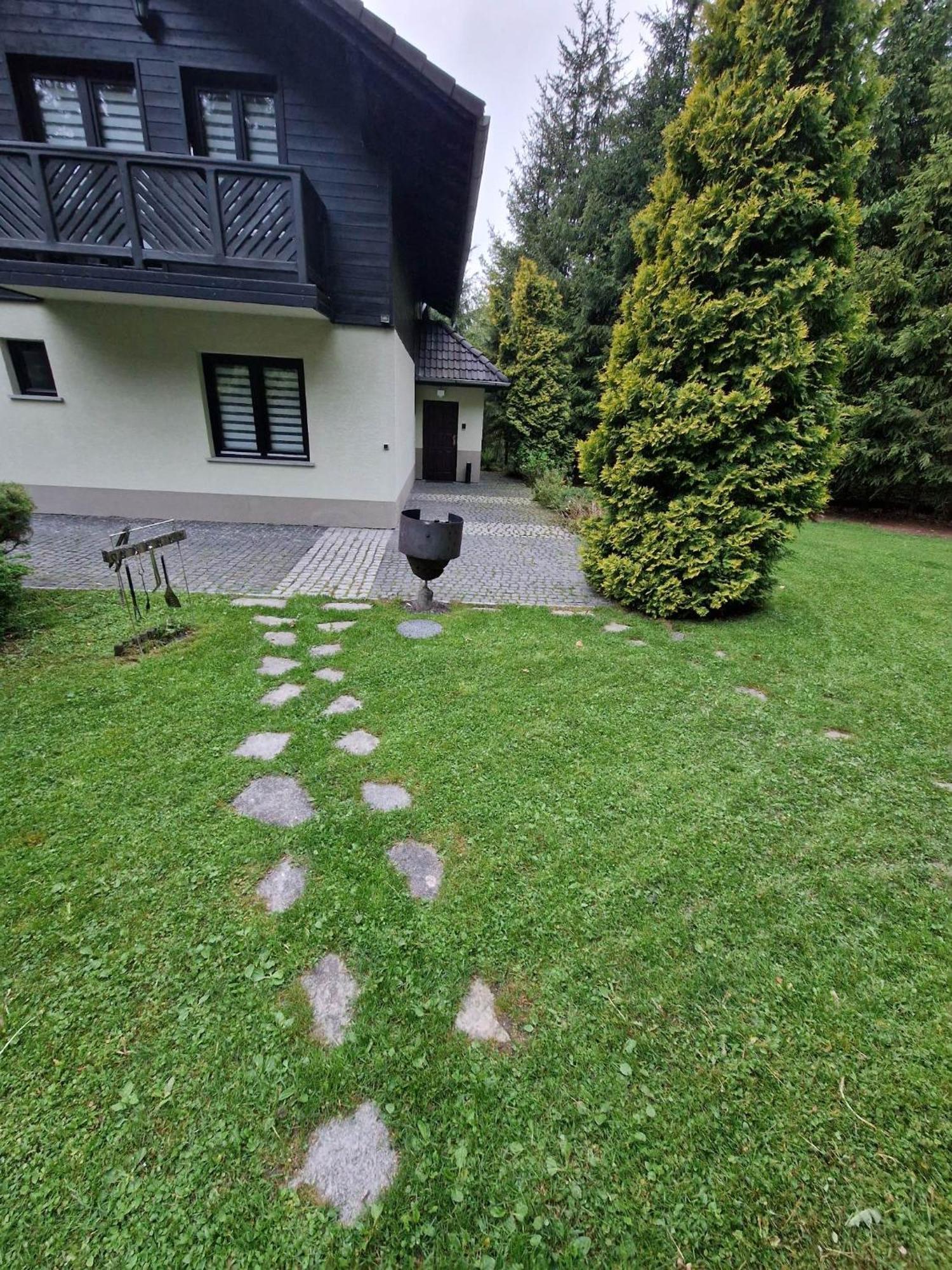 Villa Falsztyn Holiday Home Esterno foto