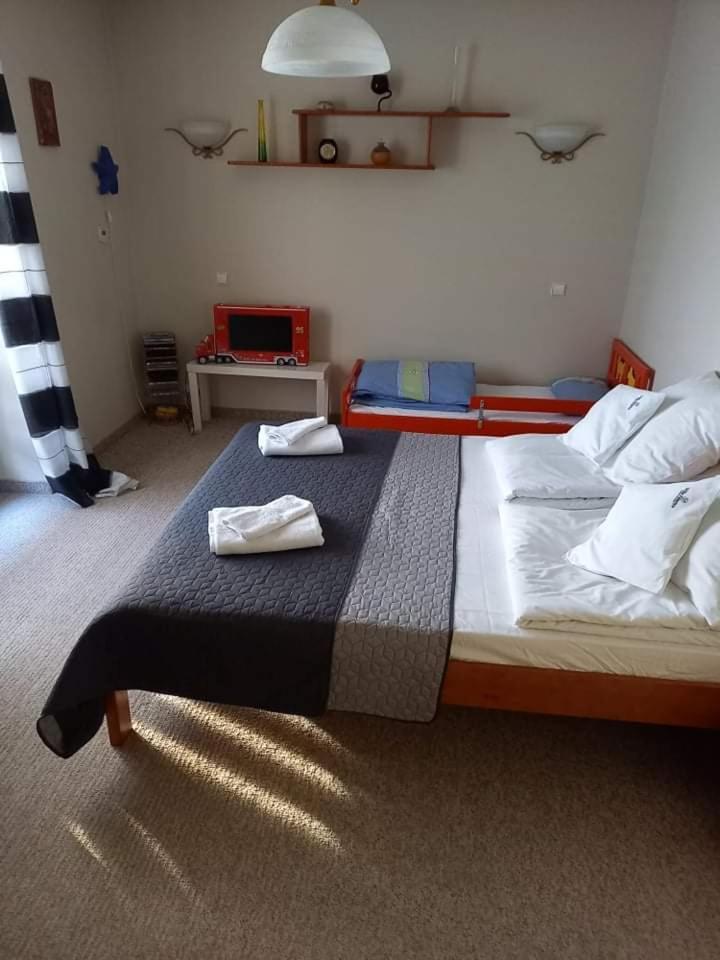 Villa Falsztyn Holiday Home Esterno foto