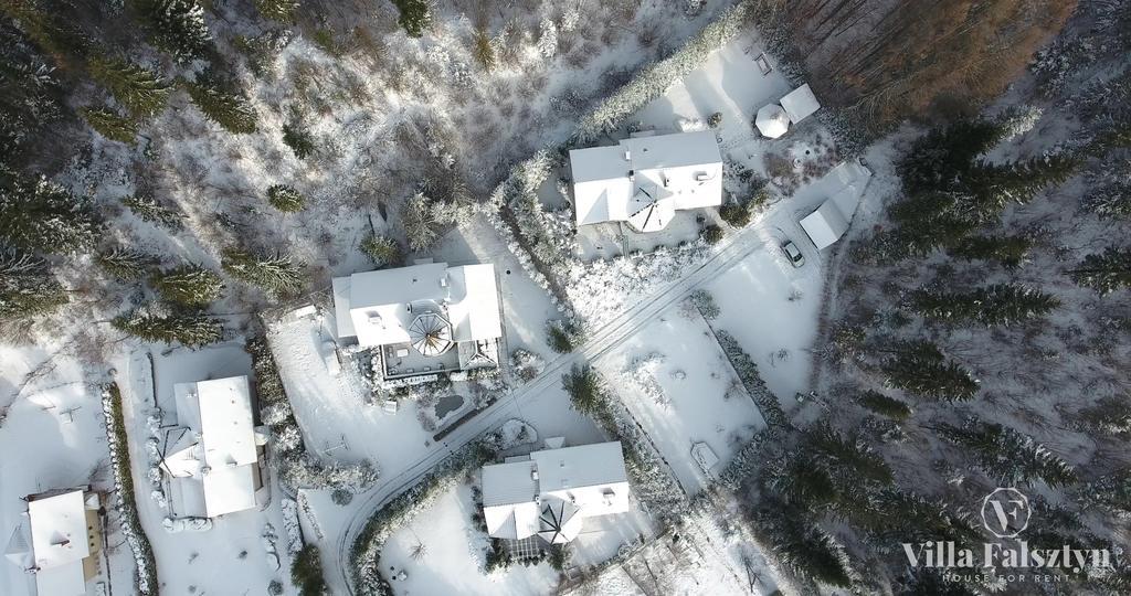 Villa Falsztyn Holiday Home Esterno foto